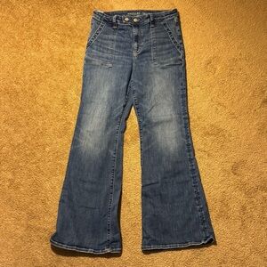 American Eagle Super High-Rise Flare Jeans Size 14 Women’s